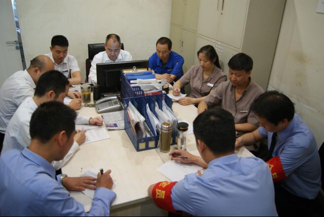 点击放大